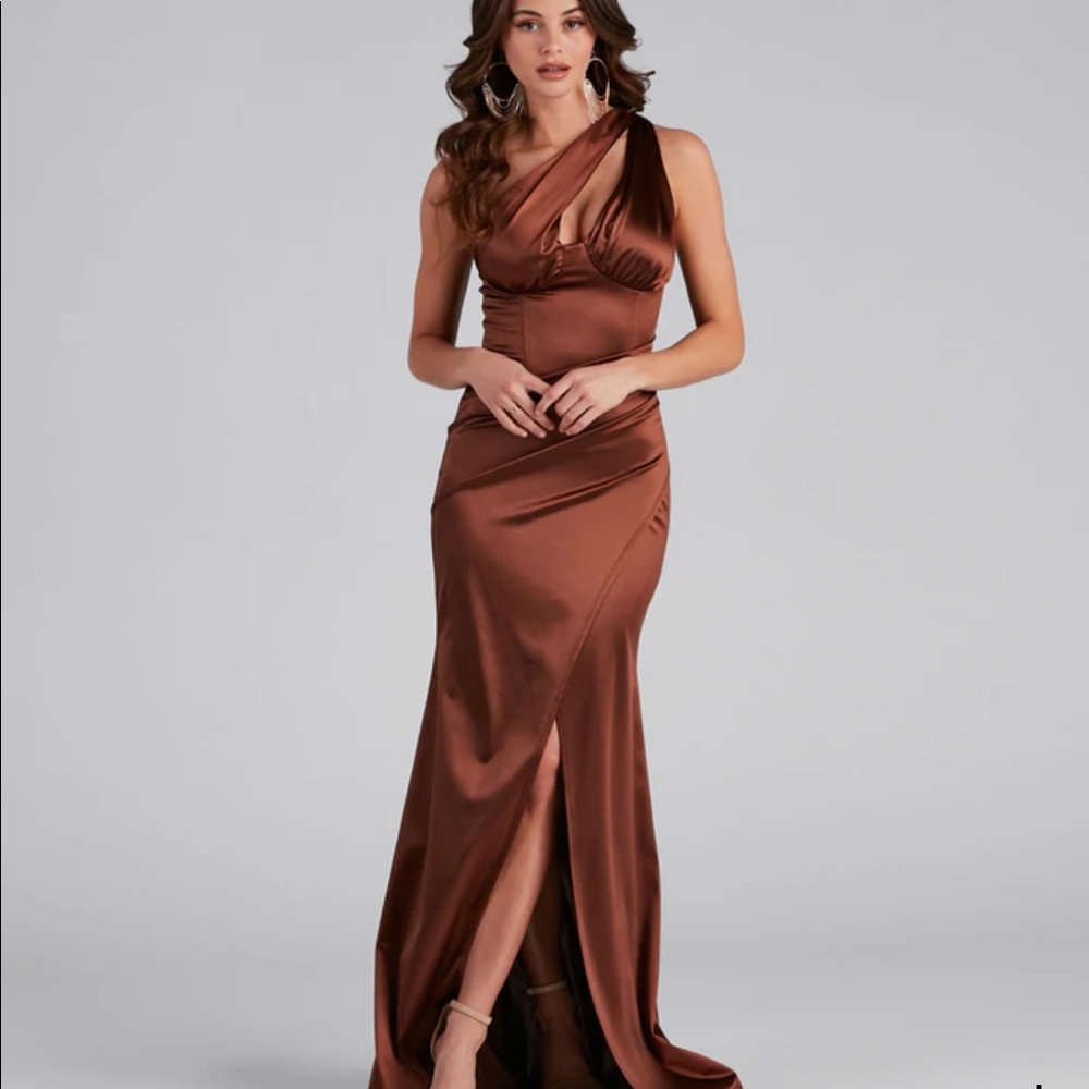 USED Dress! Size XL. Worn only once.